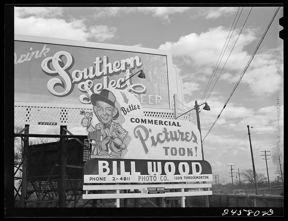 Roadside sign. West Lancaster Avenue, Fort Worth, Texas. Sourced from the Library of Congress.