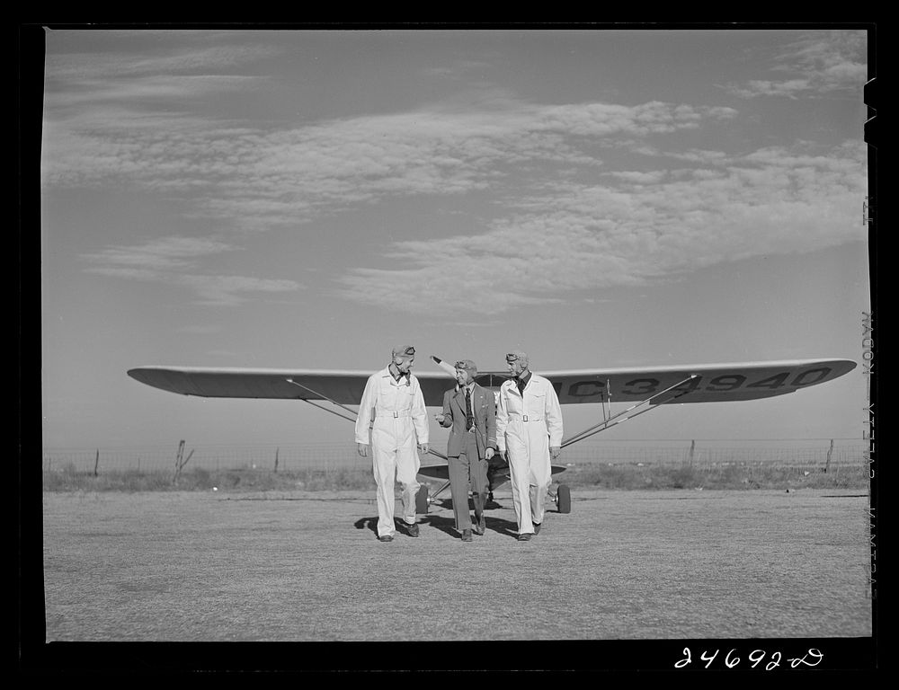Fort Worth, Texas. Meacham Field. Returning from practice flight. Sourced from the Library of Congress.