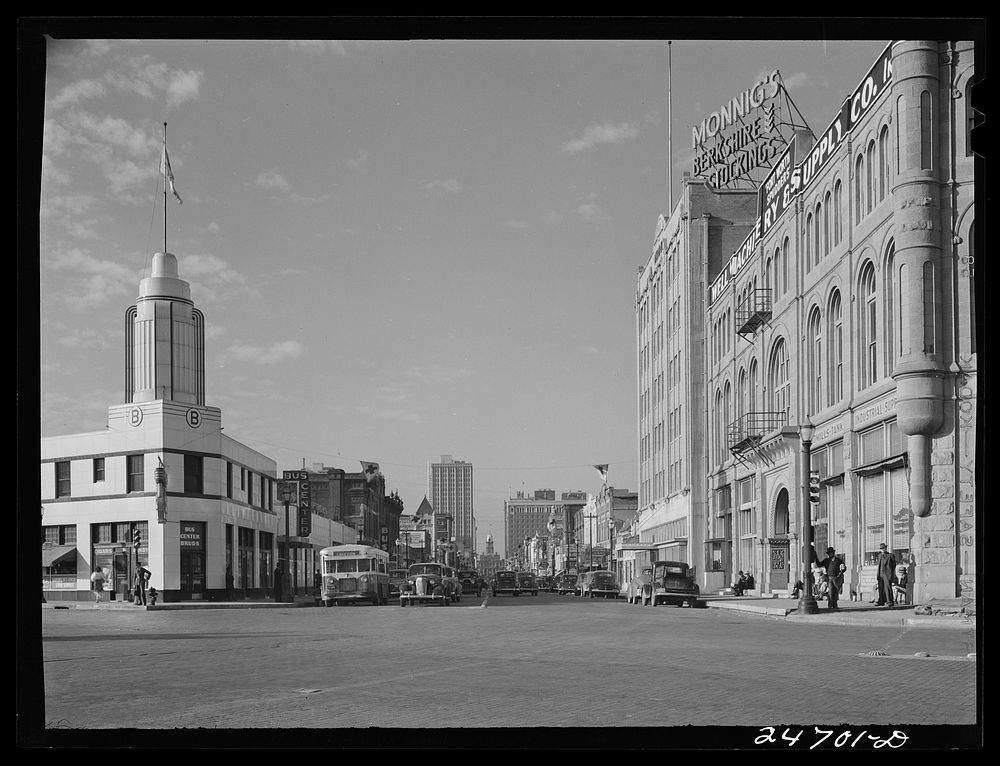 Fort Worth, Texas. View of Main Street. Sourced from the Library of Congress.