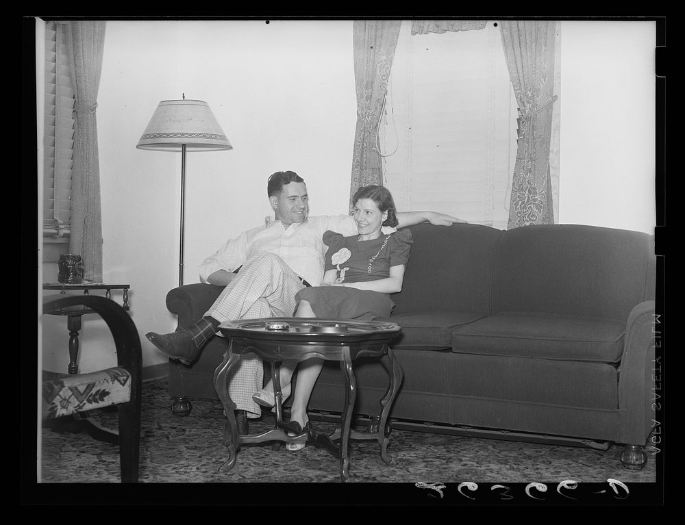 Young couple living on part-time farm unit at Loogootee. Wabash Farms, Indiana. Sourced from the Library of Congress.