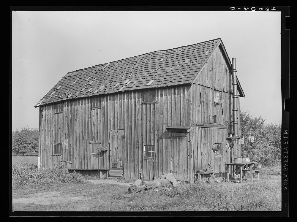 Housing for transient workers on large truck farm. Camden County, New Jersey. Sourced from the Library of Congress.
