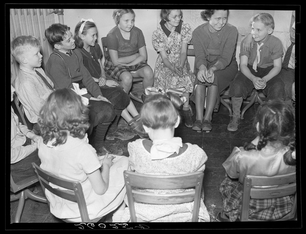 Class in elementary school. Greenbelt, Maryland. Sourced from the Library of Congress.