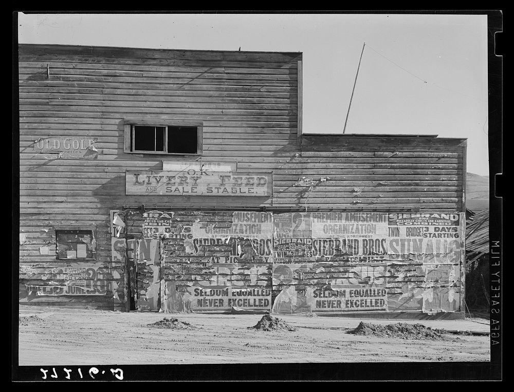 Old livery stable. Virginia City, Montana. Sourced from the Library of Congress.
