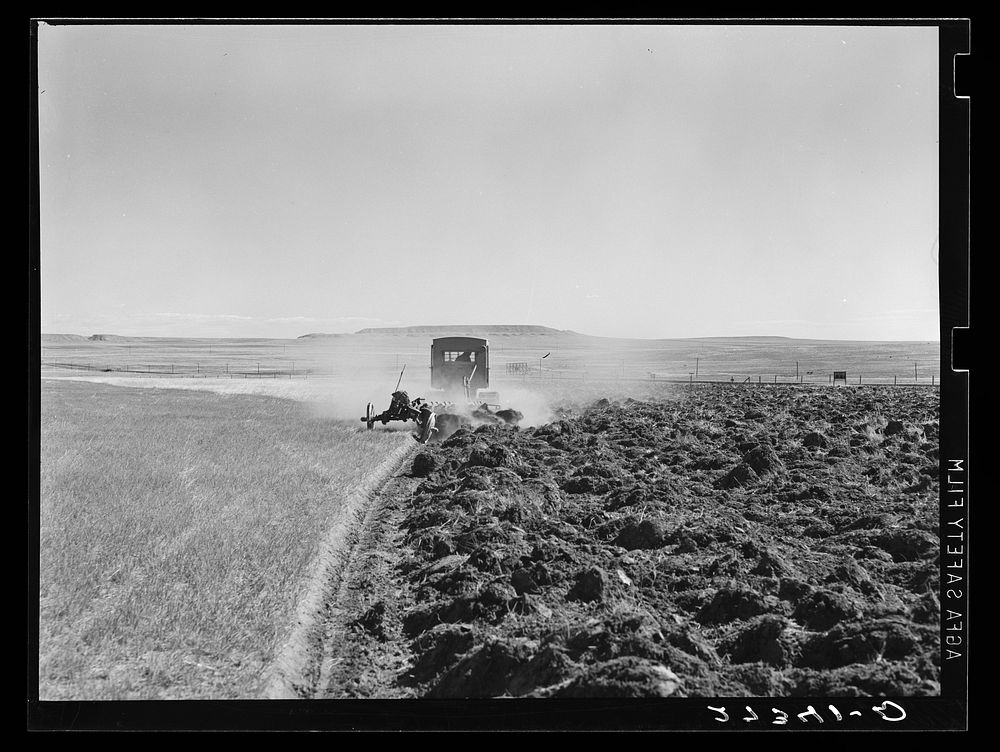 [Untitled photo, possibly related to: Breaking sod. Cascade County, Montana]. Sourced from the Library of Congress.