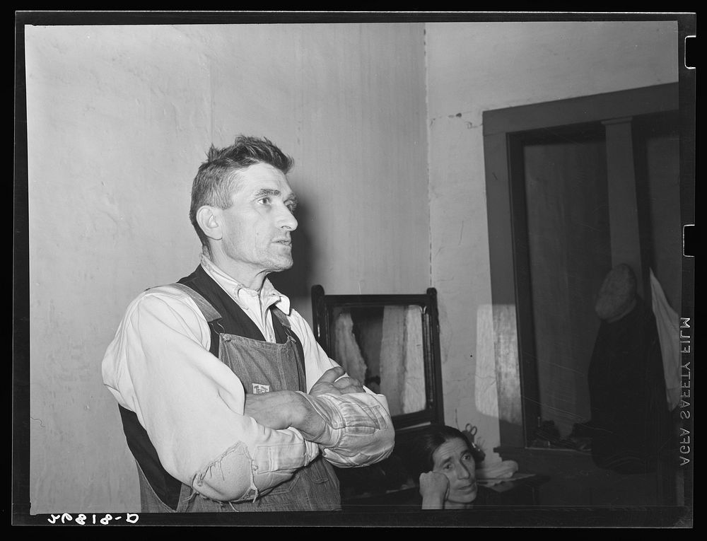 Coal miner who is unemployed because of mechanization of coal mine. Bush, Illinois. Sourced from the Library of Congress.