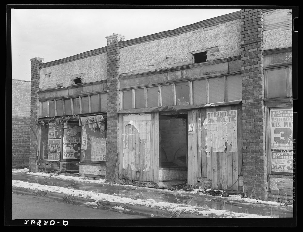 Abandoned stores. Zeigler, Illinois. Sourced from the Library of Congress.