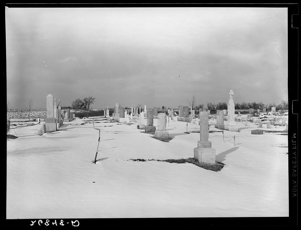 Cemetery. Franklin County, Illinois. Sourced from the Library of Congress.