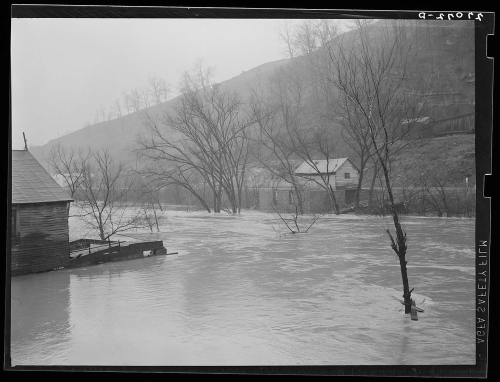 Flood stage on West Fork River near West Union, West Virginia. Sourced from the Library of Congress.