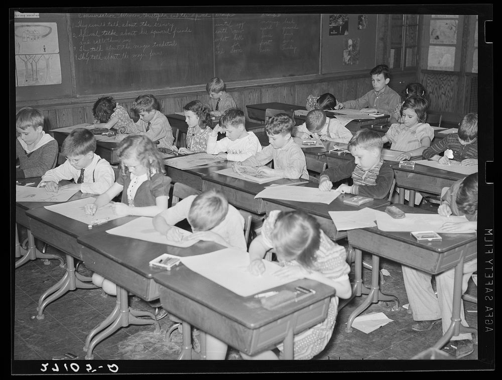 School room. Greenbelt, Maryland. Sourced from the Library of Congress.