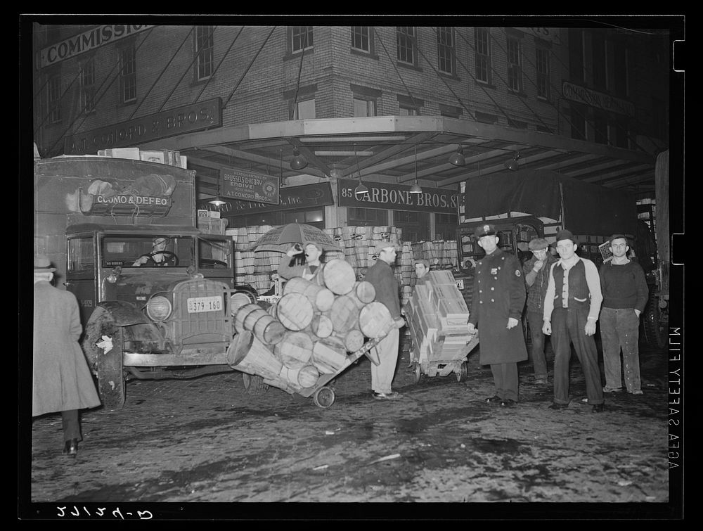 Commission merchants at Washington Market, New York City. Sourced from the Library of Congress.