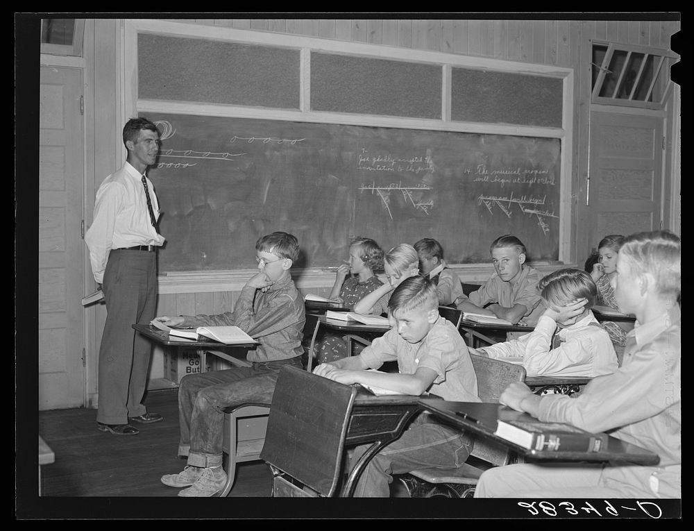 Scene in school room. San Luis Valley Farms, Colorado. Sourced from the Library of Congress.