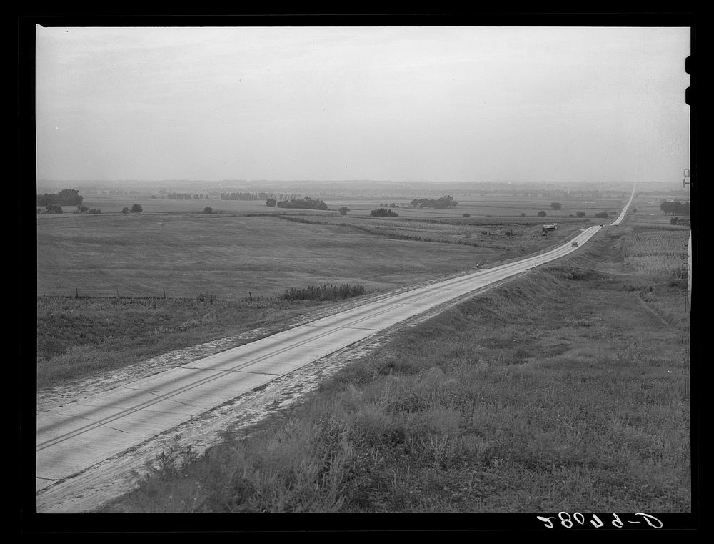 Highway. Marshall County, Iowa. Sourced from the Library of Congress.