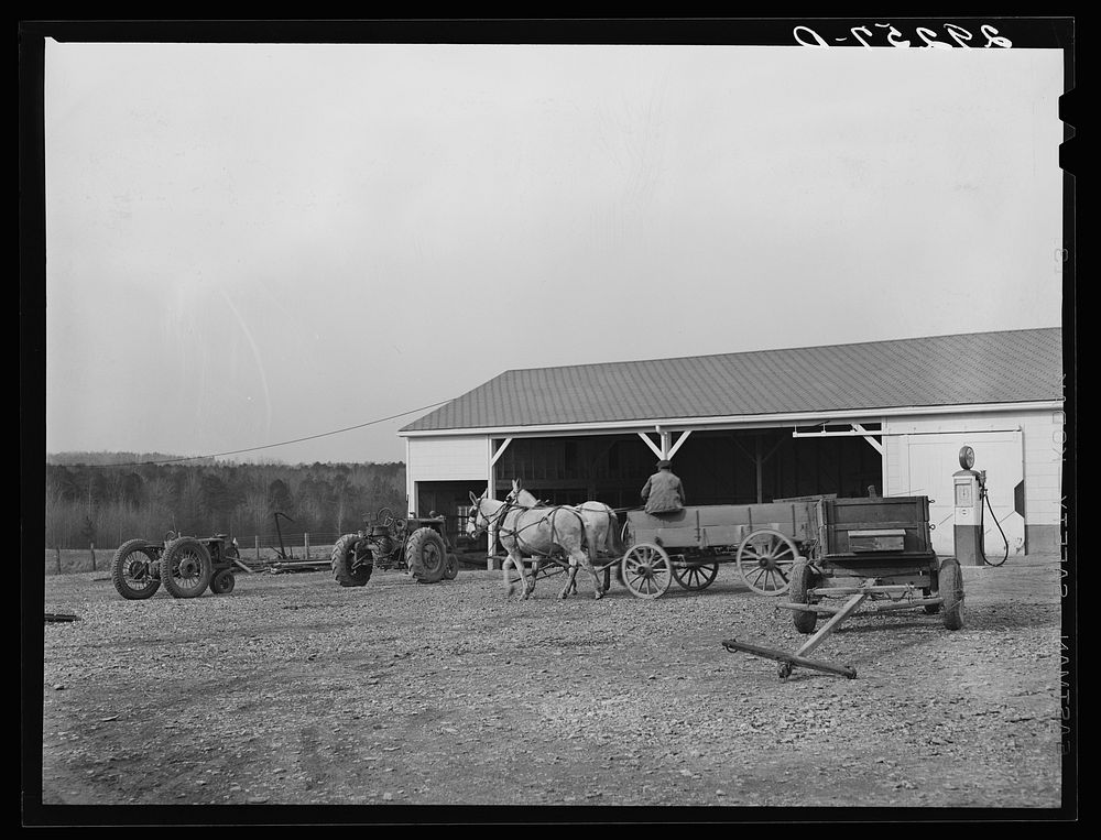 Farm implement shed. Durham County, North Carolina. Sourced from the Library of Congress.