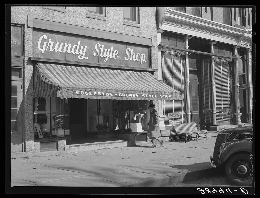Store on main street. Grundy Center, Iowa. Sourced from the Library of Congress.