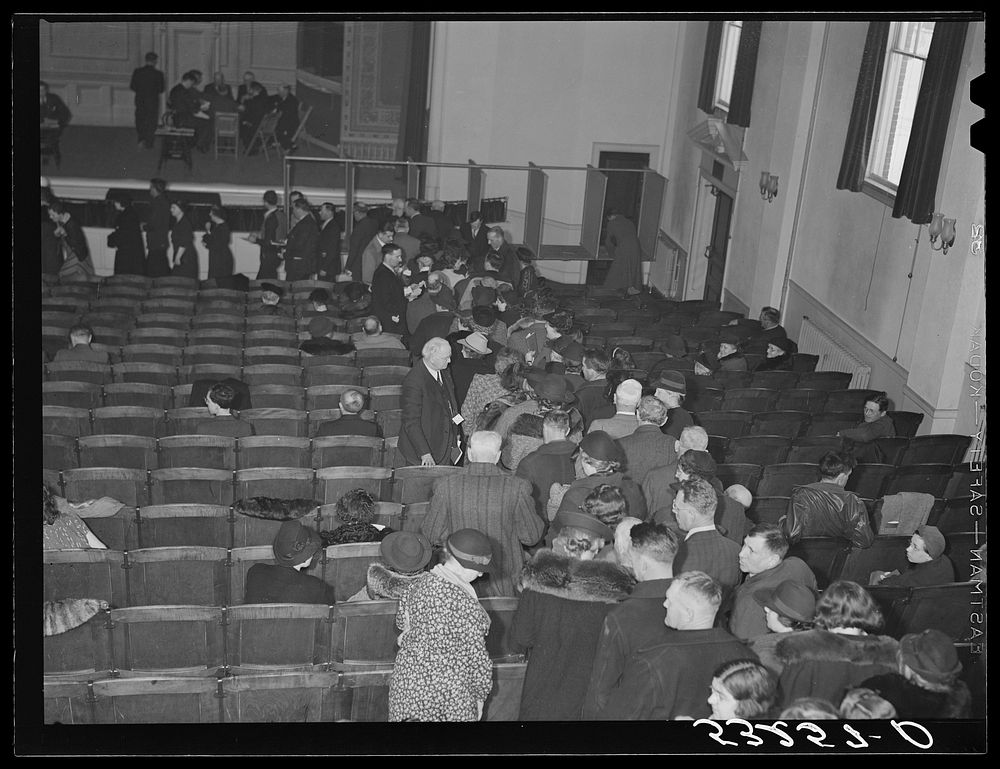 Townspeople in town meeting. Woodstock, Vermont. Sourced from the Library of Congress.