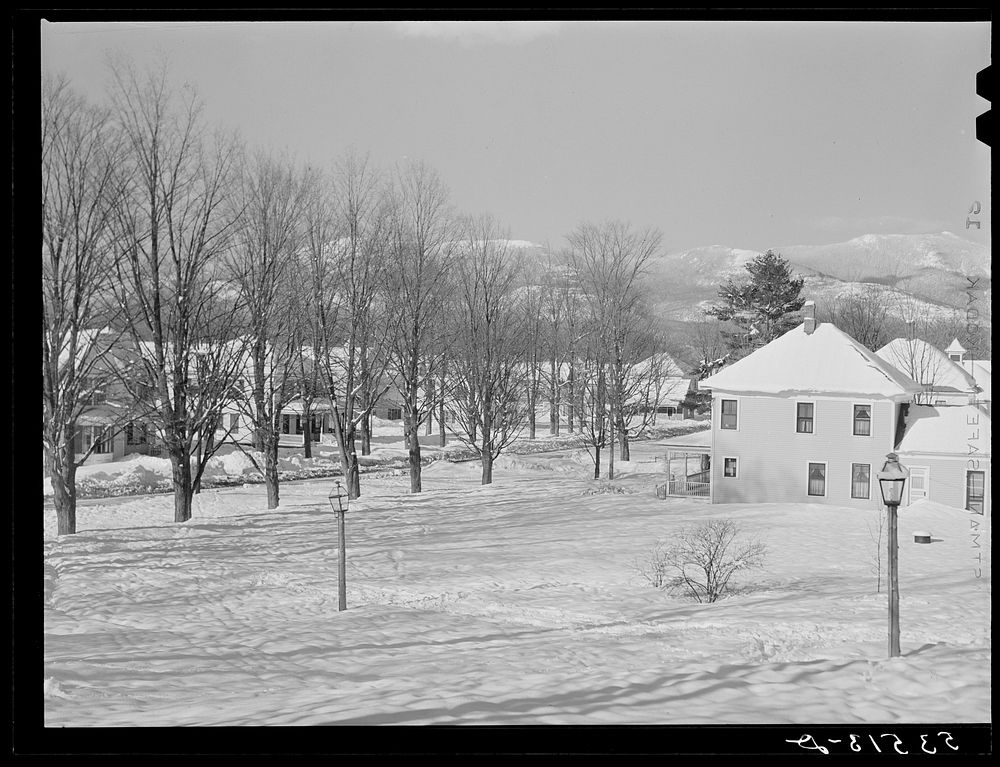 Residential section in North Conway, New Hampshire. Sourced from the Library of Congress.