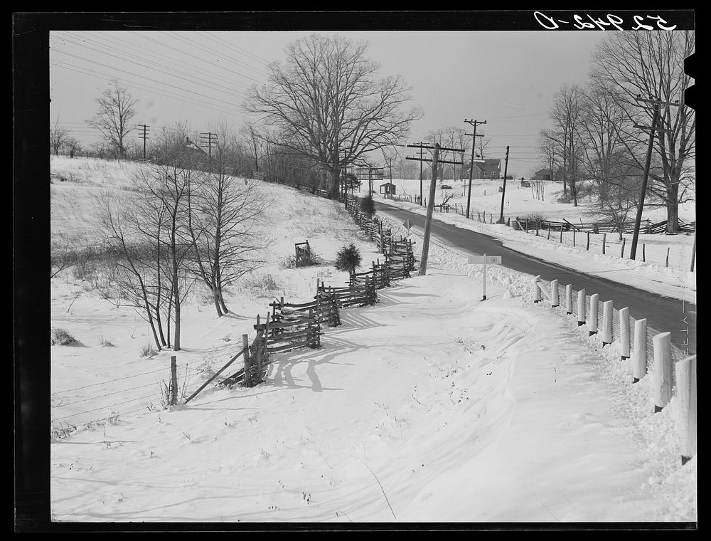 Highway and rail fence Warrenton, Free Photo rawpixel