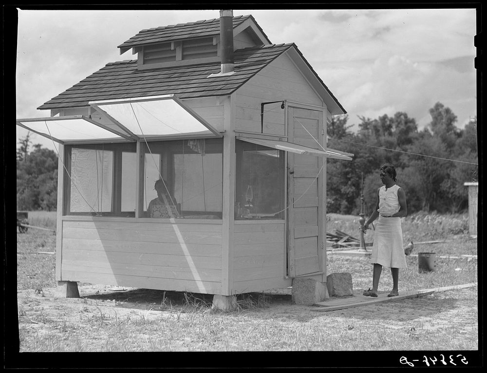 A separate room outdoors, isolation unit for tuberculosis patient in the backyard of her family's home on La Delta project.…