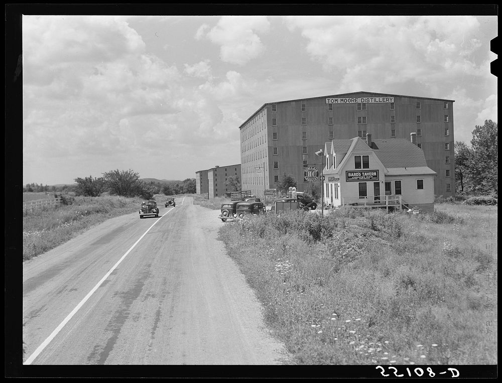 Distillery Bardstown, Kentucky. Sourced Library | Free Photo - rawpixel