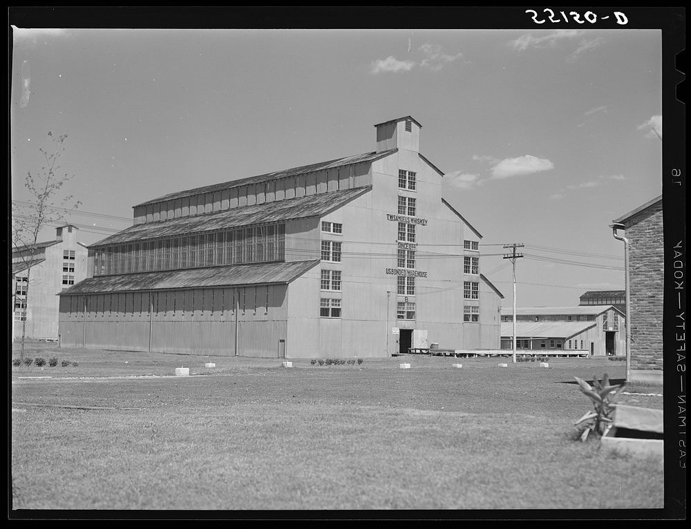 Distillery near Bardstown, Kentucky. Sourced from the Library of Congress.