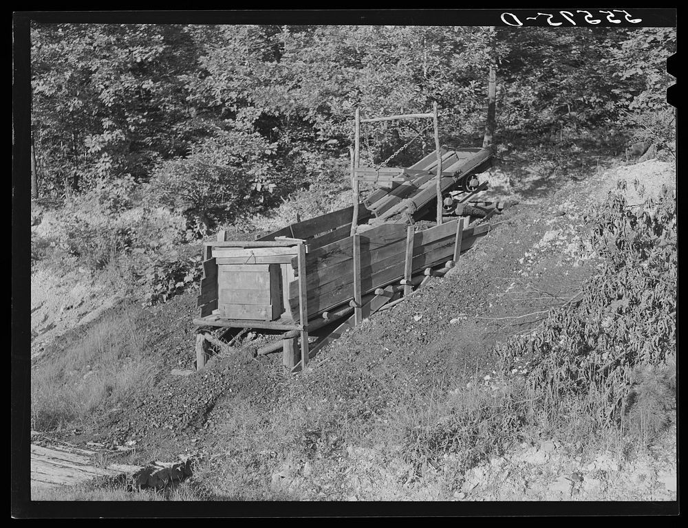 Mountain families in Kentucky "raise" their own coal in the back yard along roadsides. Up Morris Fork of Kentucky River.…