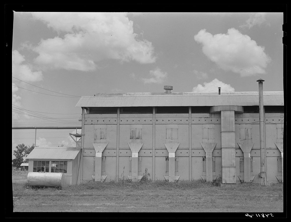 New dryer on cotton gin. Hopson Plantation, Clarksdale, Mississippi Delta, Mississippi. Sourced from the Library of Congress.