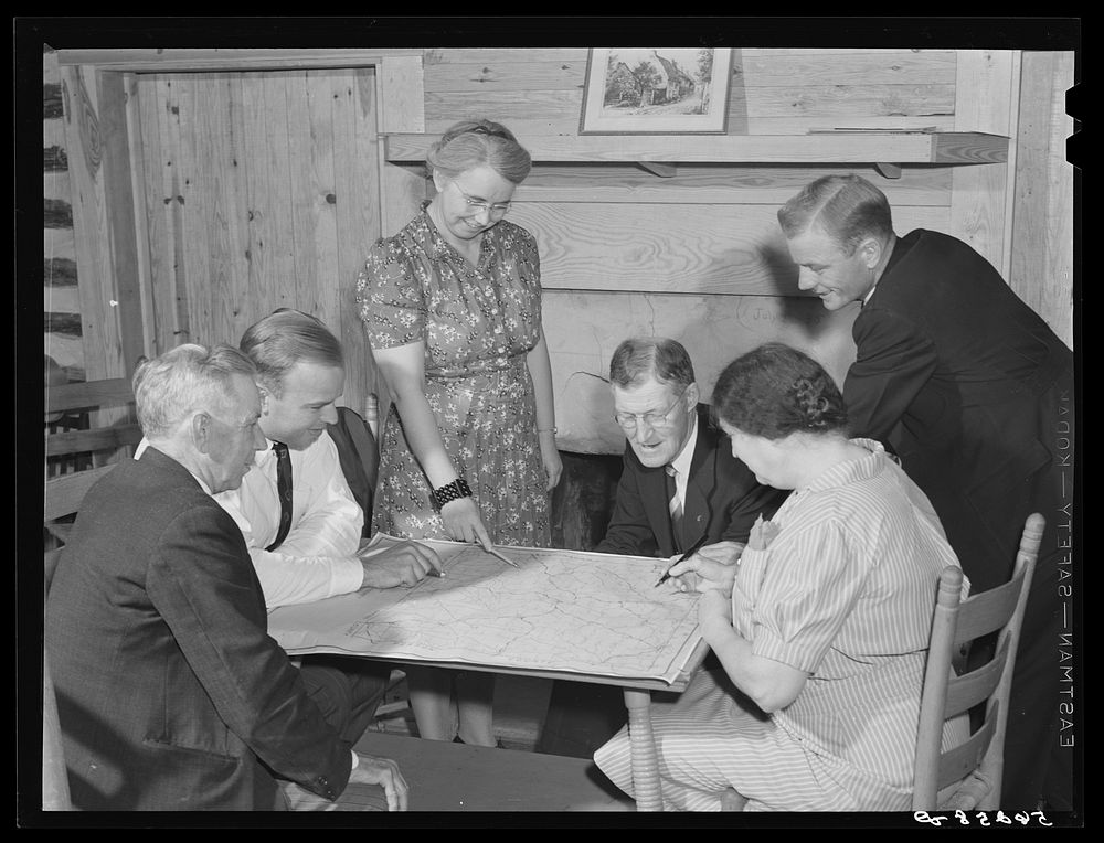 [Untitled photo, possibly related to: Meeting of the neighborhood or community land use planning committee in Locust Hill.…