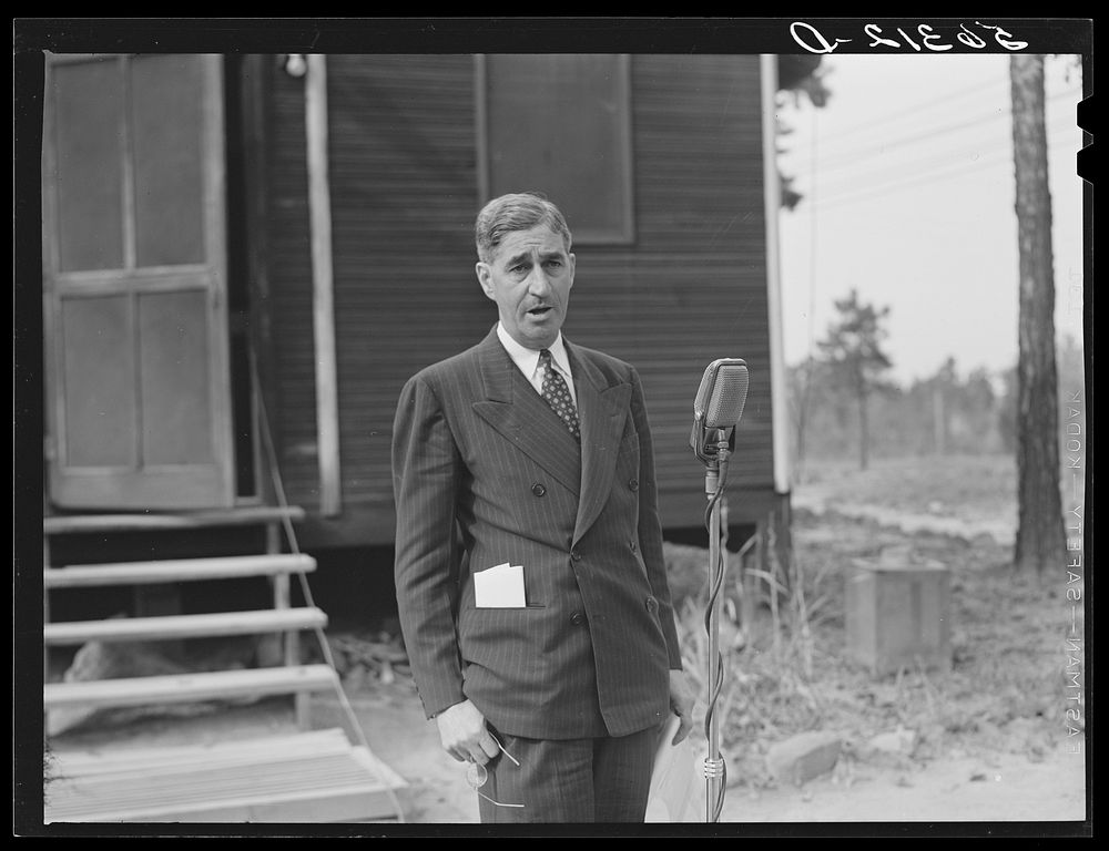 Representative A.L. Folger speaking at a picnic lunch and barbecue on the grounds of the CCC (Civilian Conservation Corps)…