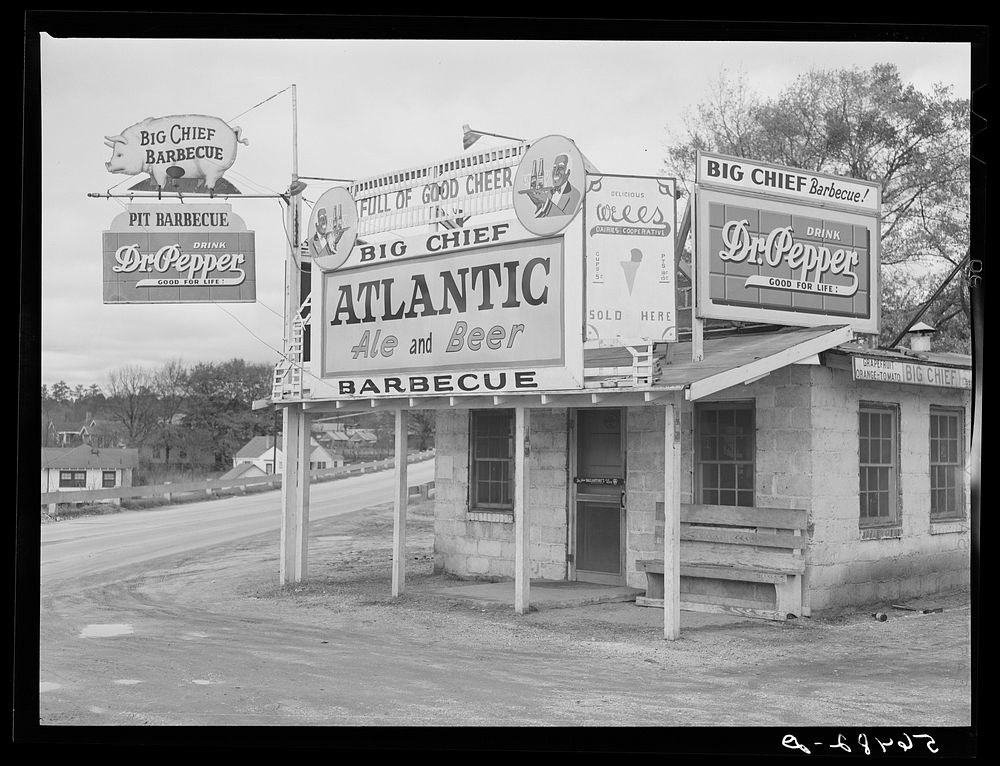 Barbecue stand near Fort Benning, Columbus, Georgia. Sourced from the Library of Congress.