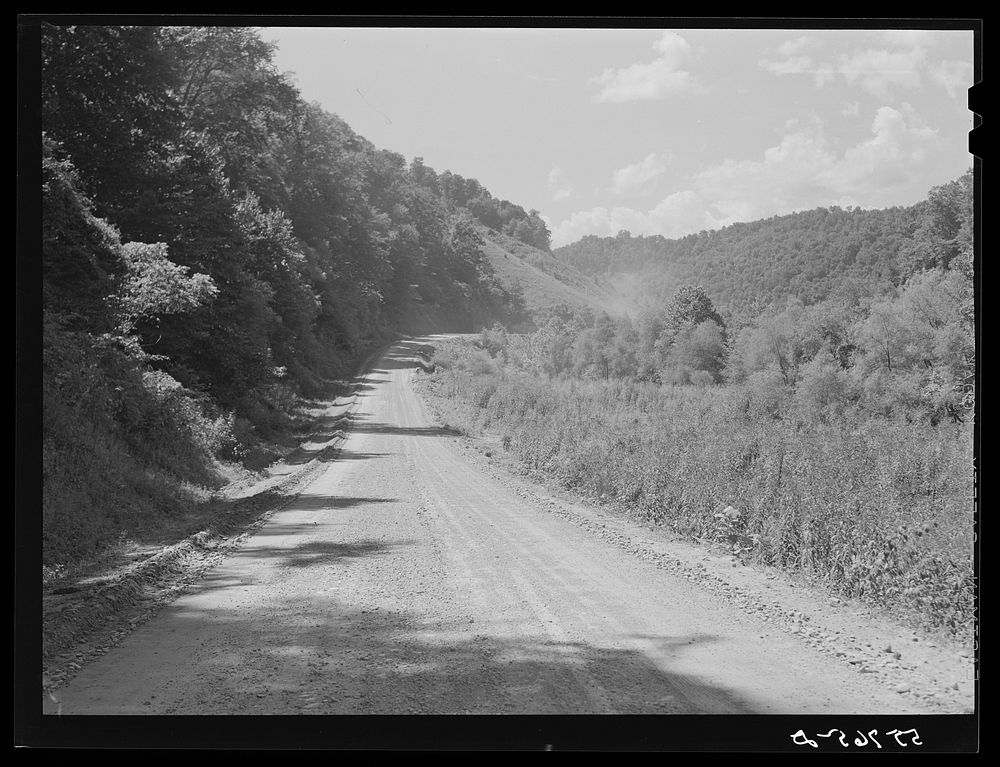 Gravel road near Hyden, Kentucky. Sourced from the Library of Congress.