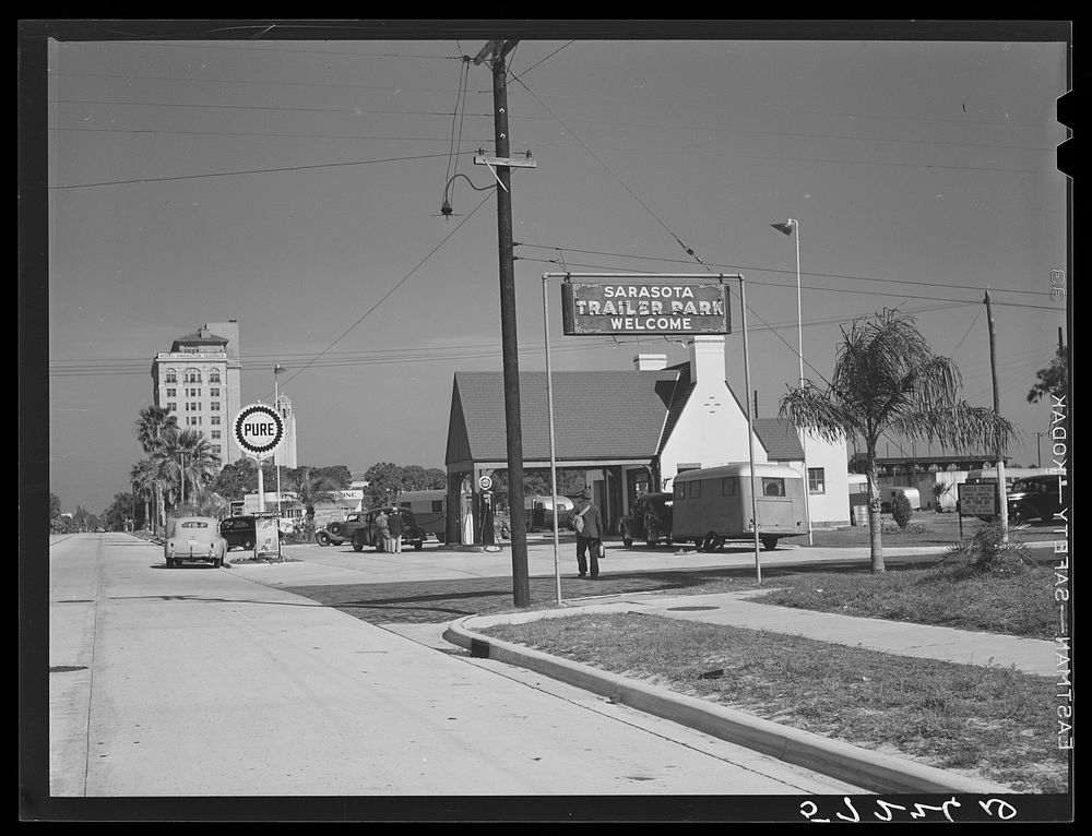 Sarasota trailer park, with city of Sarasota, Florida beyond. Sourced from the Library of Congress.