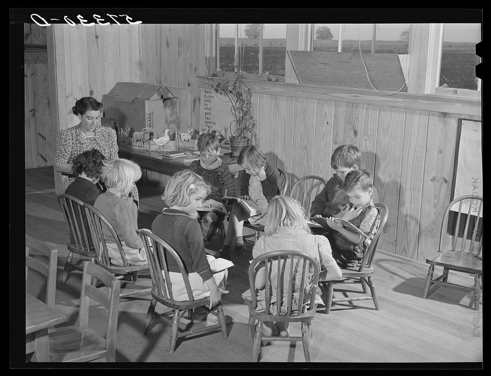 Classroom in new school. Osceola migratory labor camp. Belle Glade, Florida. Sourced from the Library of Congress.