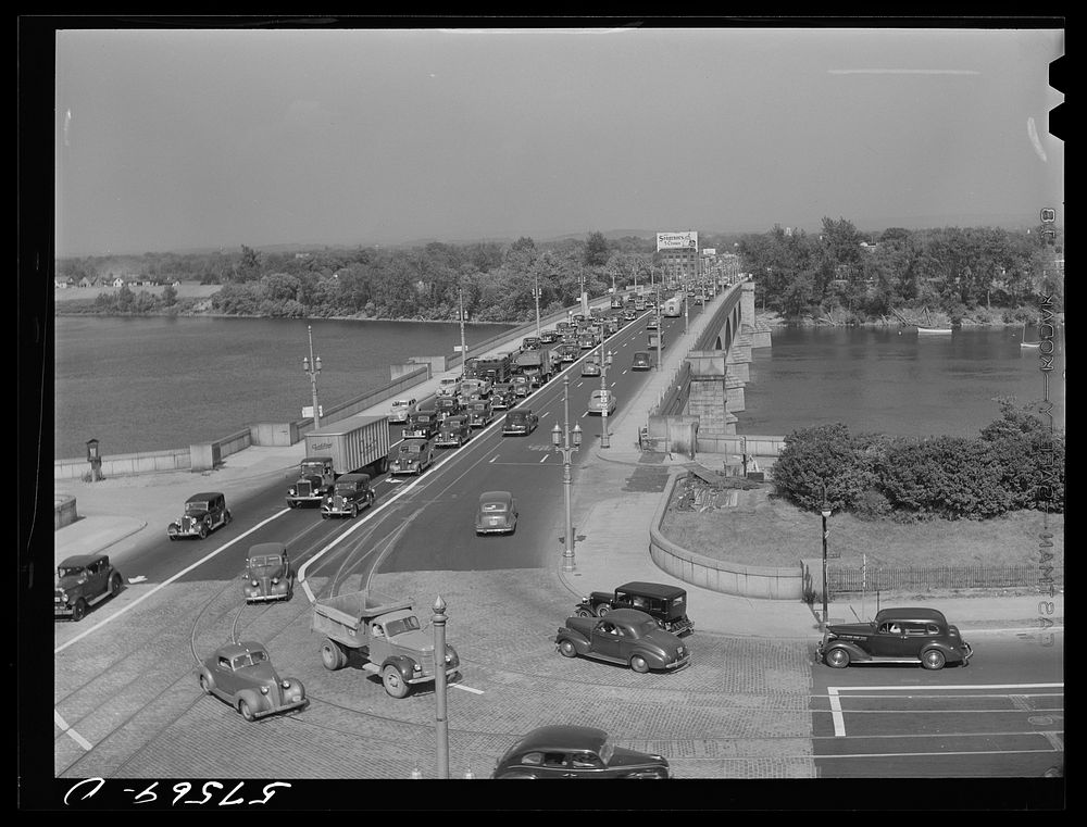 Traffic congestion across the bridge from East Hartford to Hartford, Connecticut after the Pratt and Whitney United Aircraft…