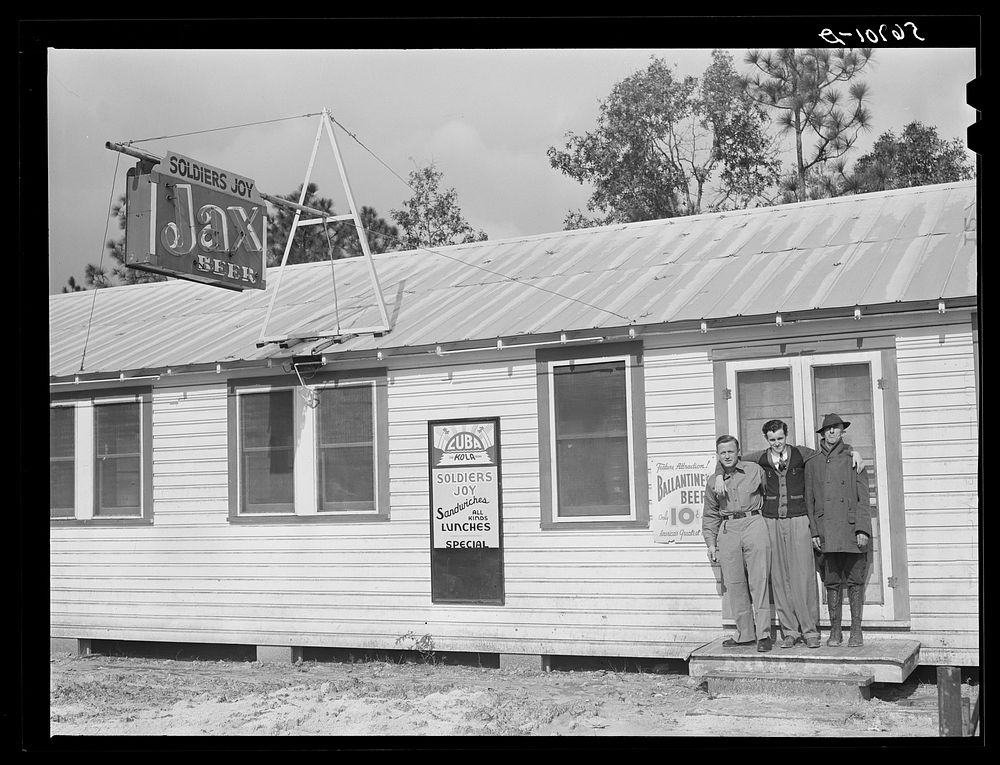 Soldier's Joy Cafe, newly constructed for construction workers near Camp Blanding, Florida. Sourced from the Library of…