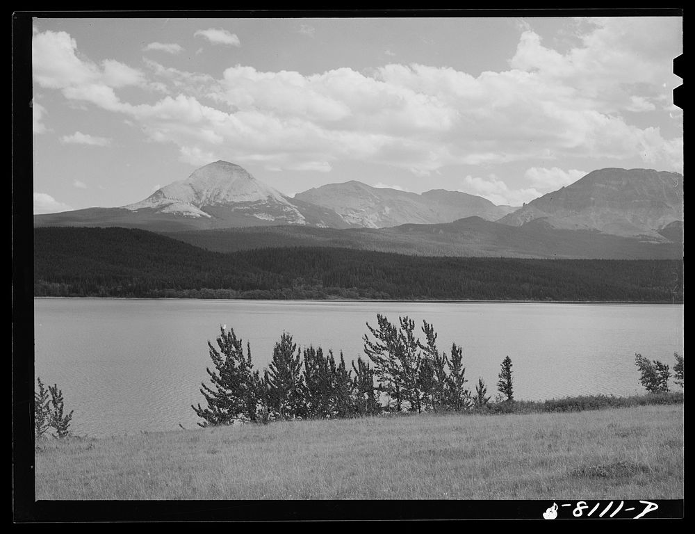 Lake Saint Mary on Going-to-the-Sun highway. Glacier National Park, Montana. Sourced from the Library of Congress.