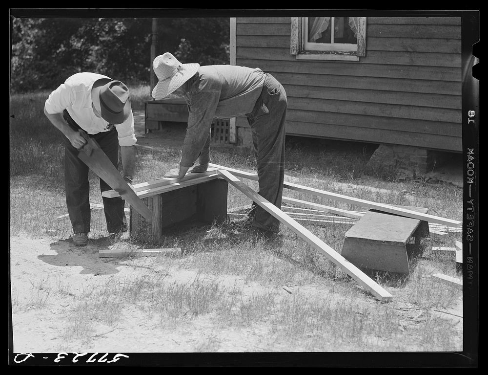 Cutting screen door stock measurement. Free Photo rawpixel