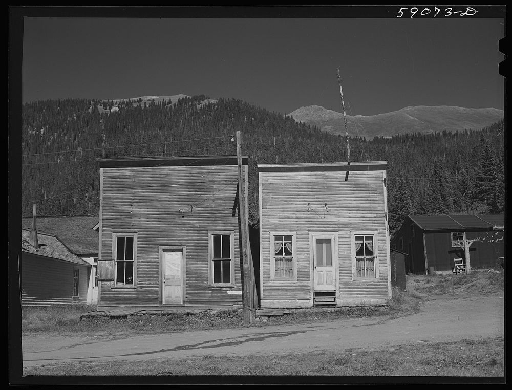 Ghost mining town coming life Free Photo rawpixel