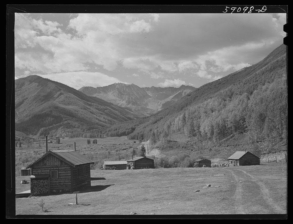 Cabins on ranch near Ashcroft, Colorado. Sourced from the Library of Congress.