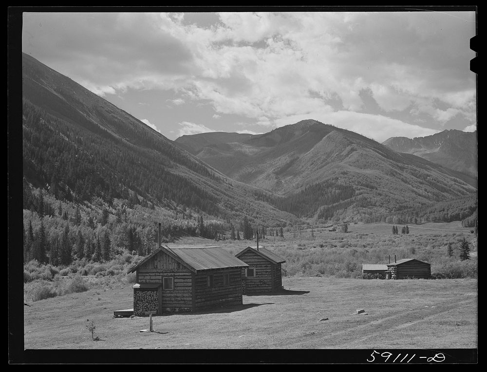 Cabins on ranch near Ashcroft, Colorado. Sourced from the Library of Congress.