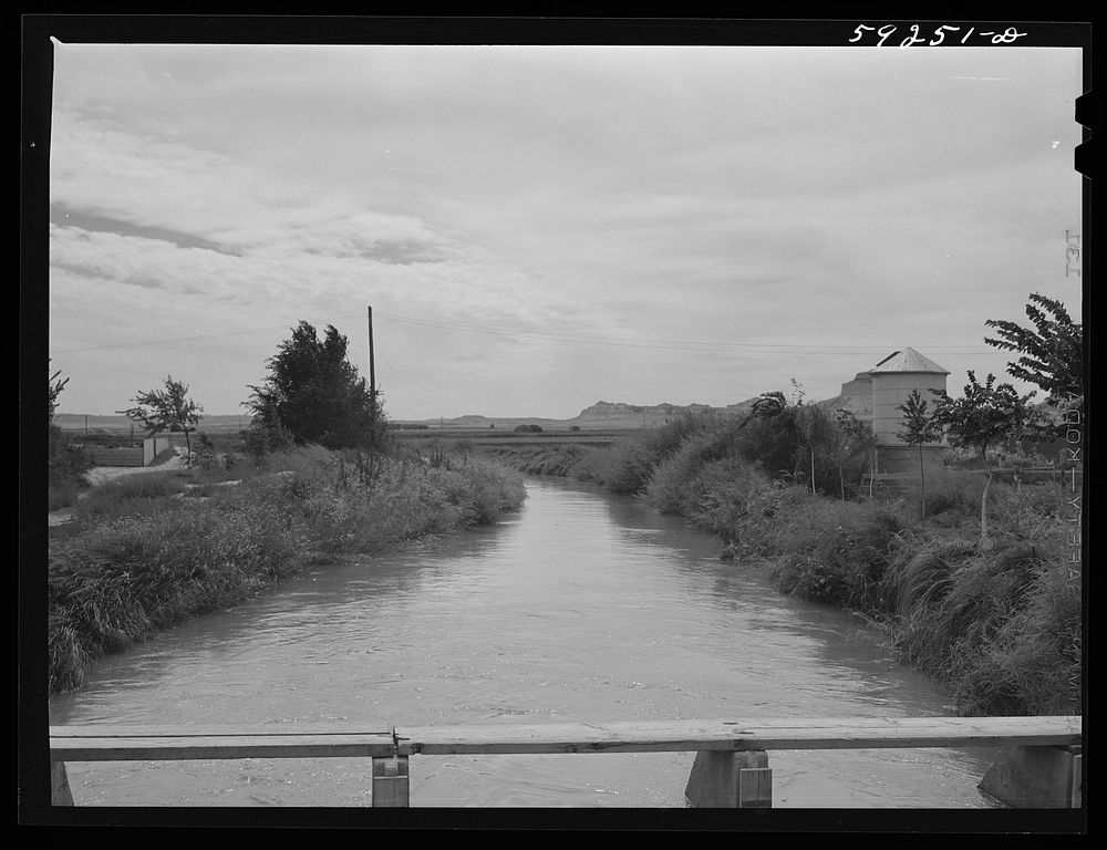 Irrigation canal, Scottsbluff, Nebraska. North Platte River Valley. Sourced from the Library of Congress.