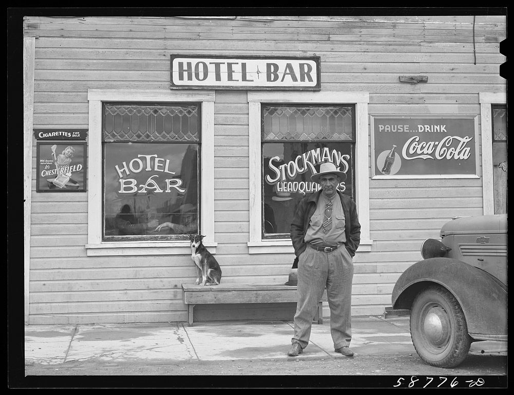 [Untitled photo, possibly related to: Hotel in Big Piney, Wyoming]. Sourced from the Library of Congress.