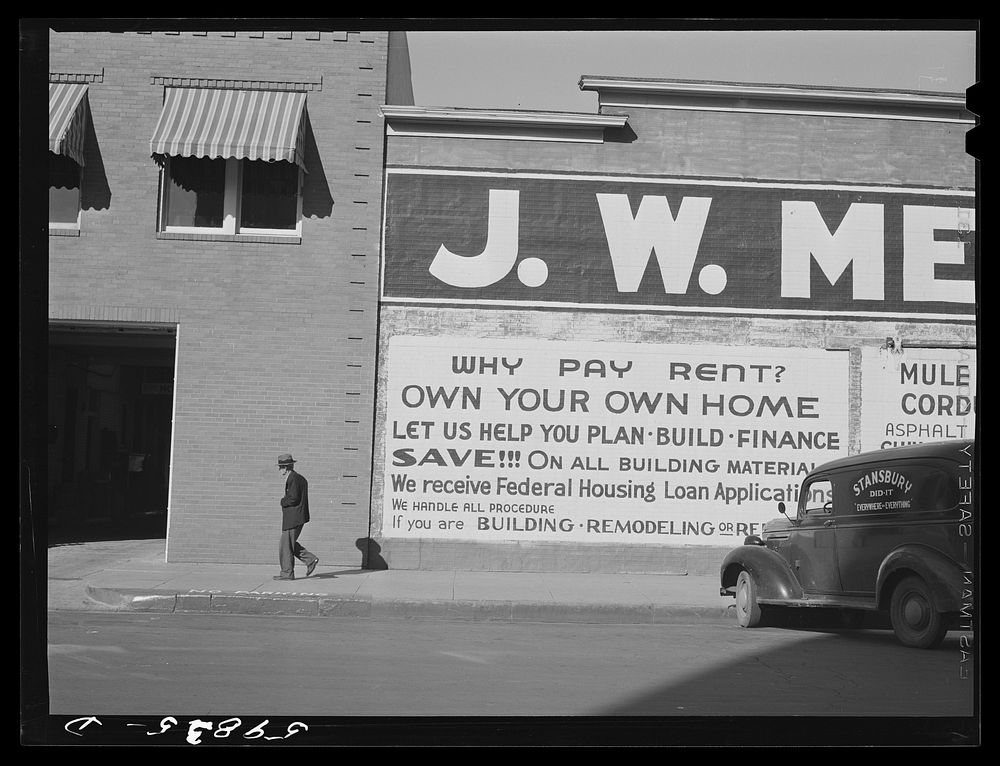 Sign on building in Wichita, Kansas, boom town crowded with new defense workers. Sourced from the Library of Congress.