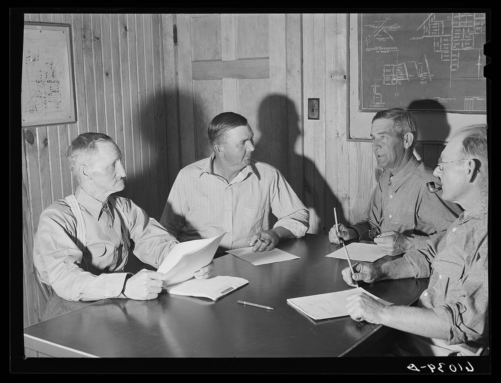 Meeting of board of directors of Southeast Missouri Farms co-op. Sourced from the Library of Congress.