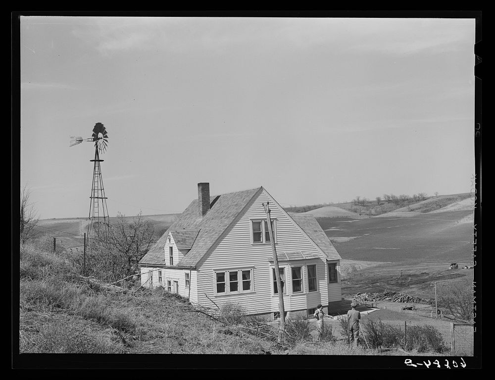 Western Iowa corn farm. Monona County, Iowa. Sourced from the Library of Congress.