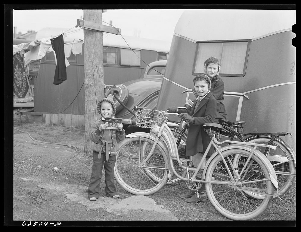Trailer camp for defense workers. Ocean View, Virginia, outskirts of Norfolk. Sourced from the Library of Congress.