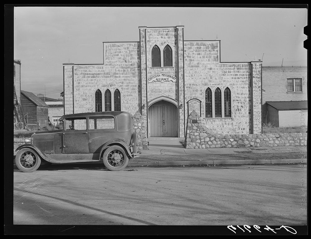 Church. Aberdeen, South Dakota. Sourced Free Photo rawpixel