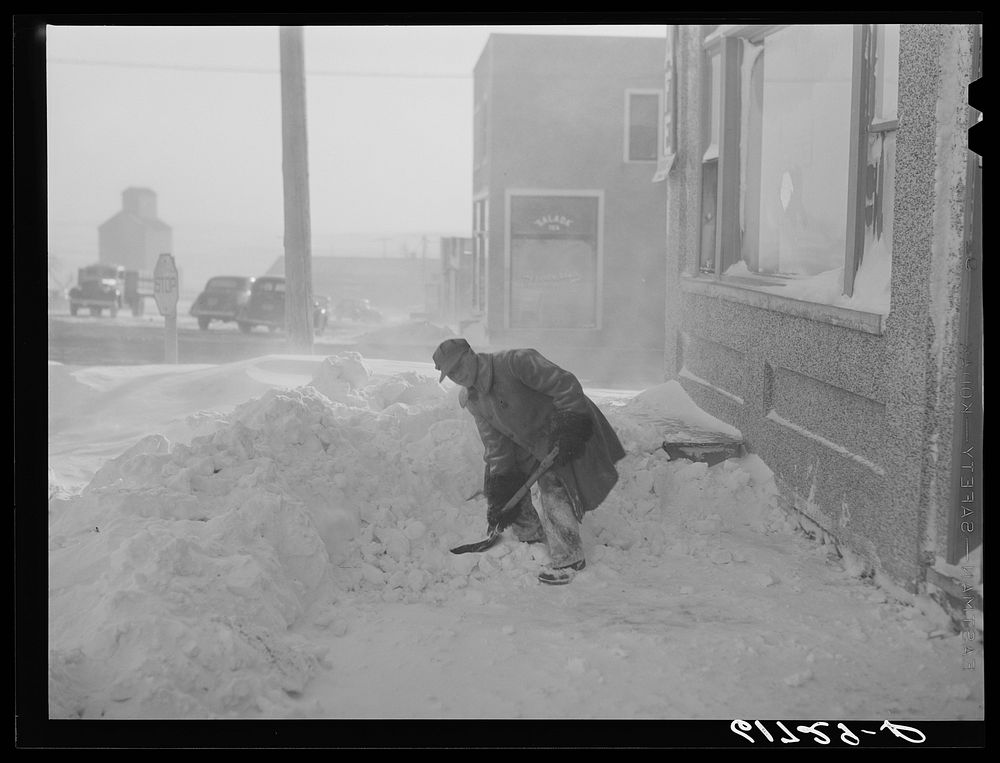 Shoveling snow. Draper, South Dakota. Sourced from the Library of Congress.