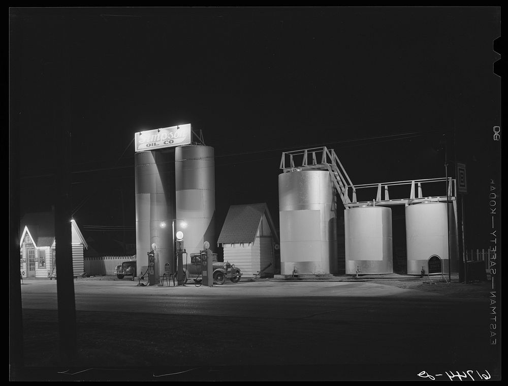 Oil tanks. Sikeston, Missouri. Sourced from the Library of Congress.