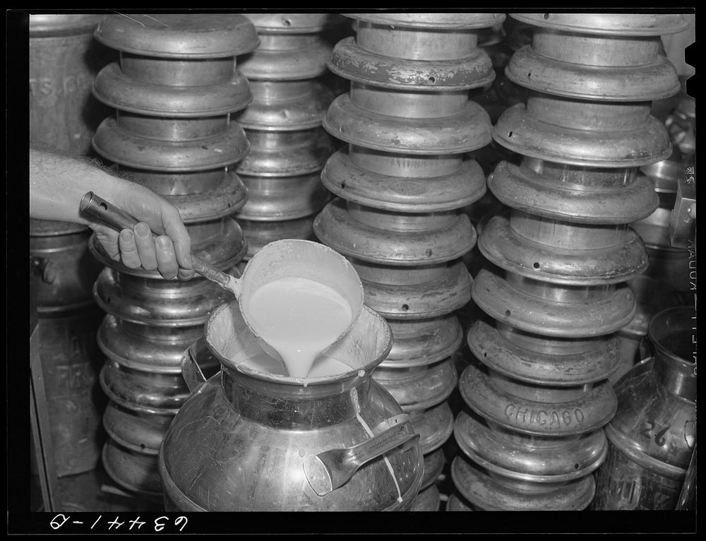 Filling cream can. Antigo, Wisconsin. Sourced from the Library of Congress.