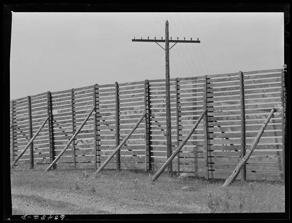 Snow fence on the copper range. Keweenaw County, Michigan. Sourced from the Library of Congress.